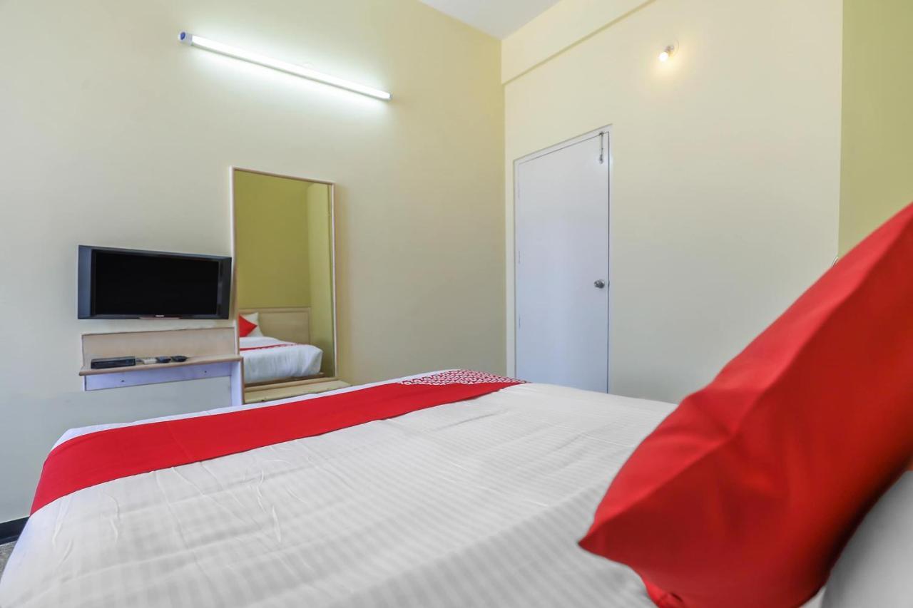 Flagship Hotel Ss Grand Honganoor Bagian luar foto