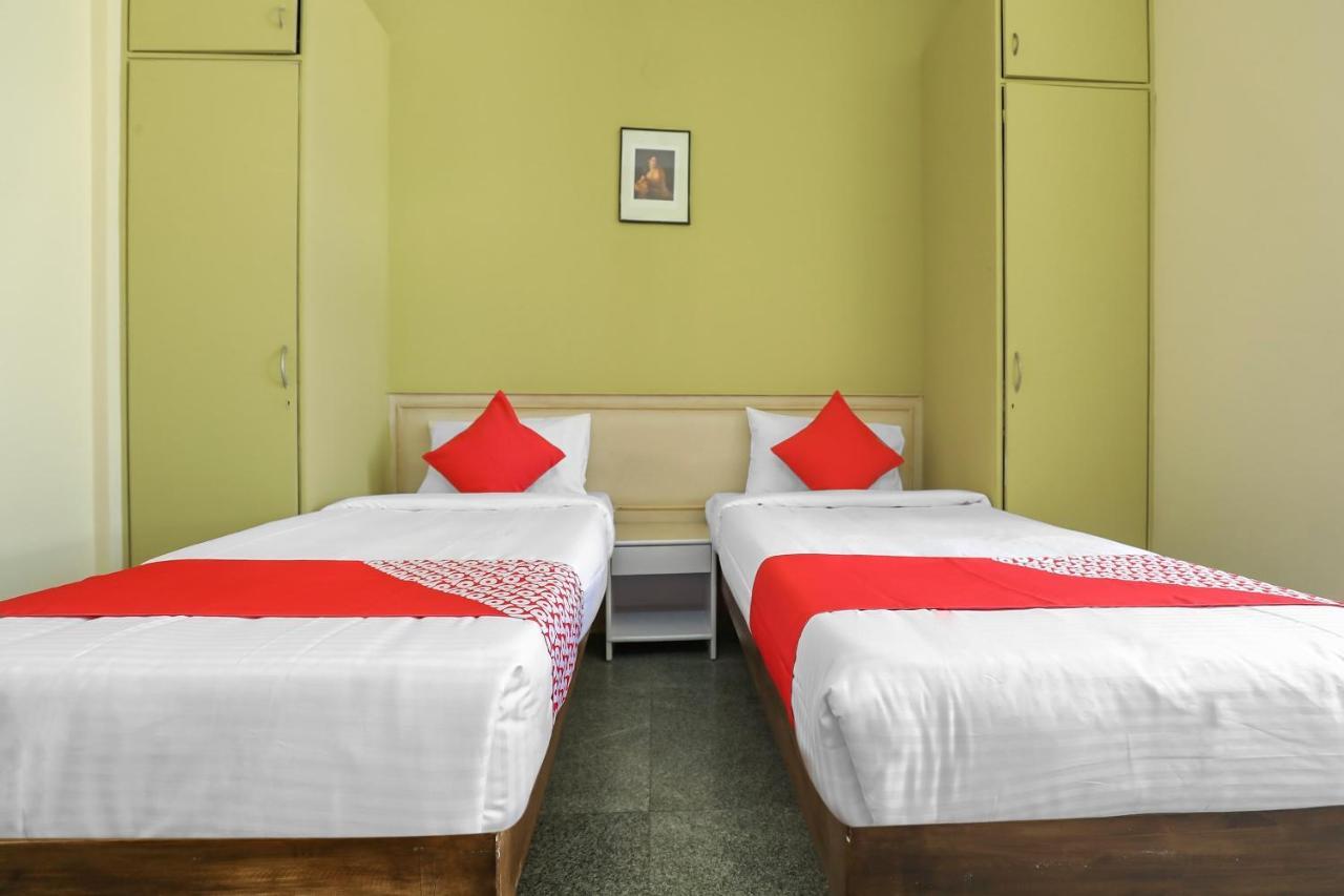 Flagship Hotel Ss Grand Honganoor Bagian luar foto