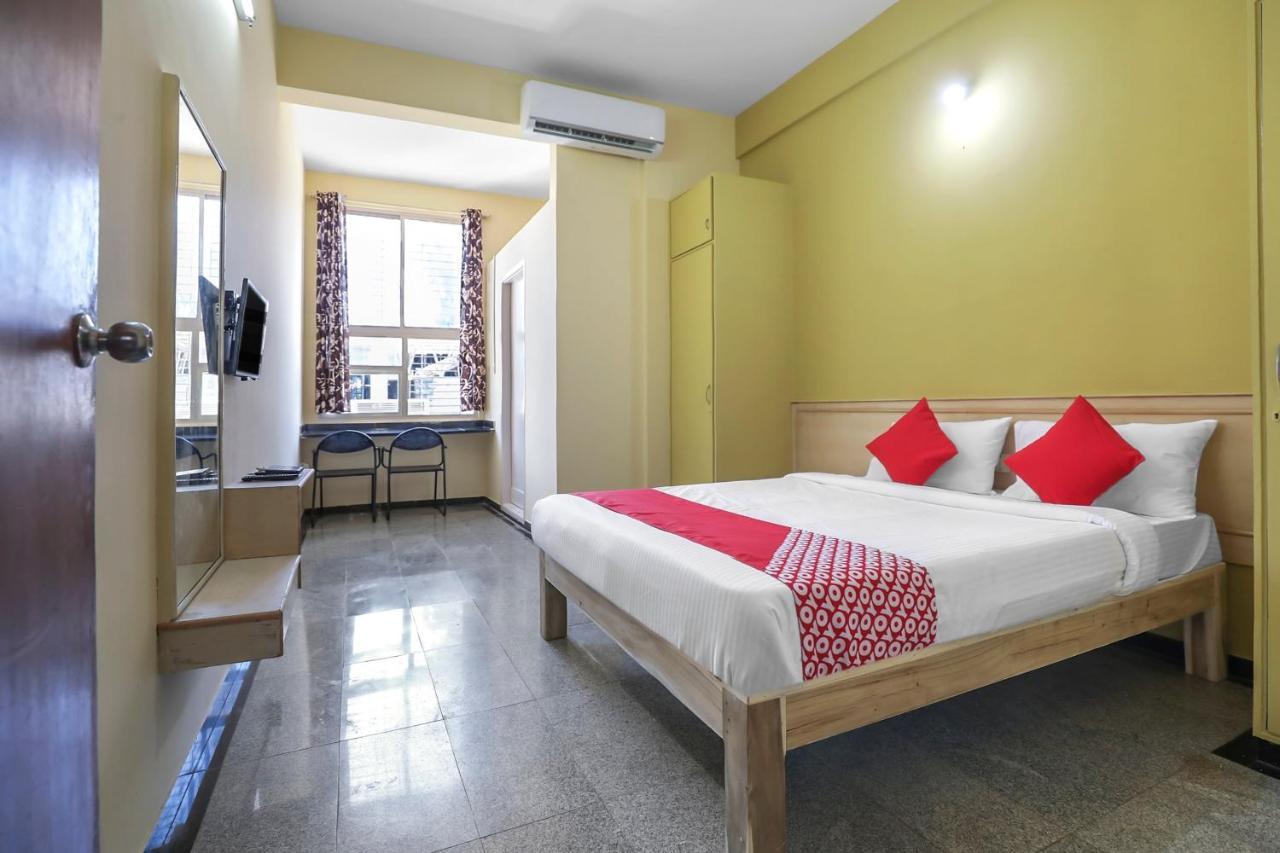 Flagship Hotel Ss Grand Honganoor Bagian luar foto