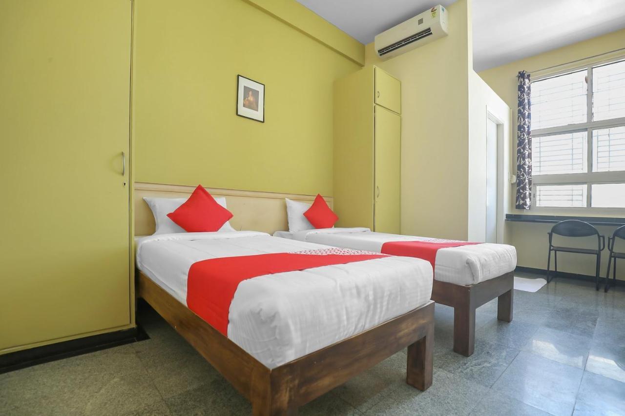 Flagship Hotel Ss Grand Honganoor Bagian luar foto